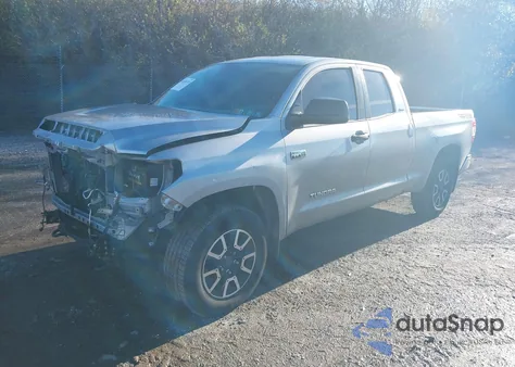 2019 Toyota Tundra Sr5 5.7L V8 z USA, uszkodzony, nr VIN 5TFUY5F12KX835230